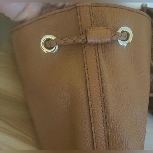 Gucci Hobo Bag Sale‼️🎁 - Picture 4 of 8